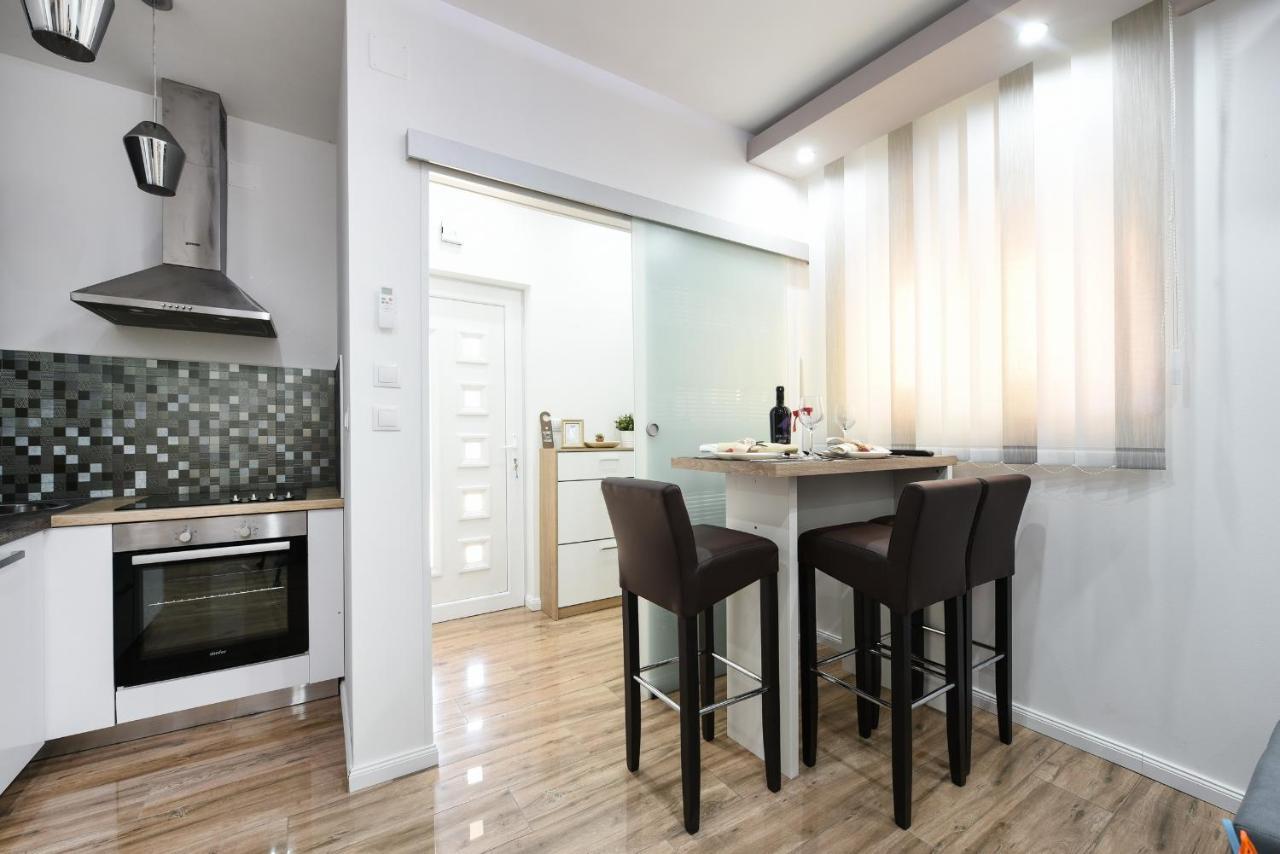 Shine Apartment Zadar Eksteriør billede